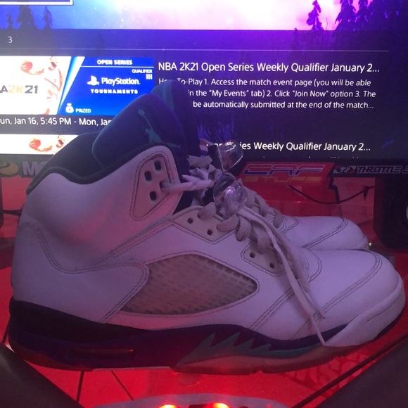 Air Jordan’s - Picture 3 of 3